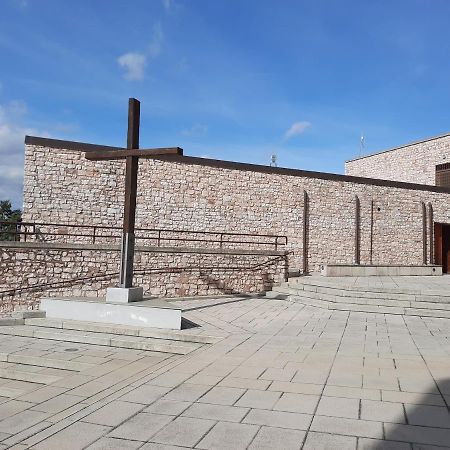 Affittacamere Santa Maria Di Betlem Foligno Exterior photo