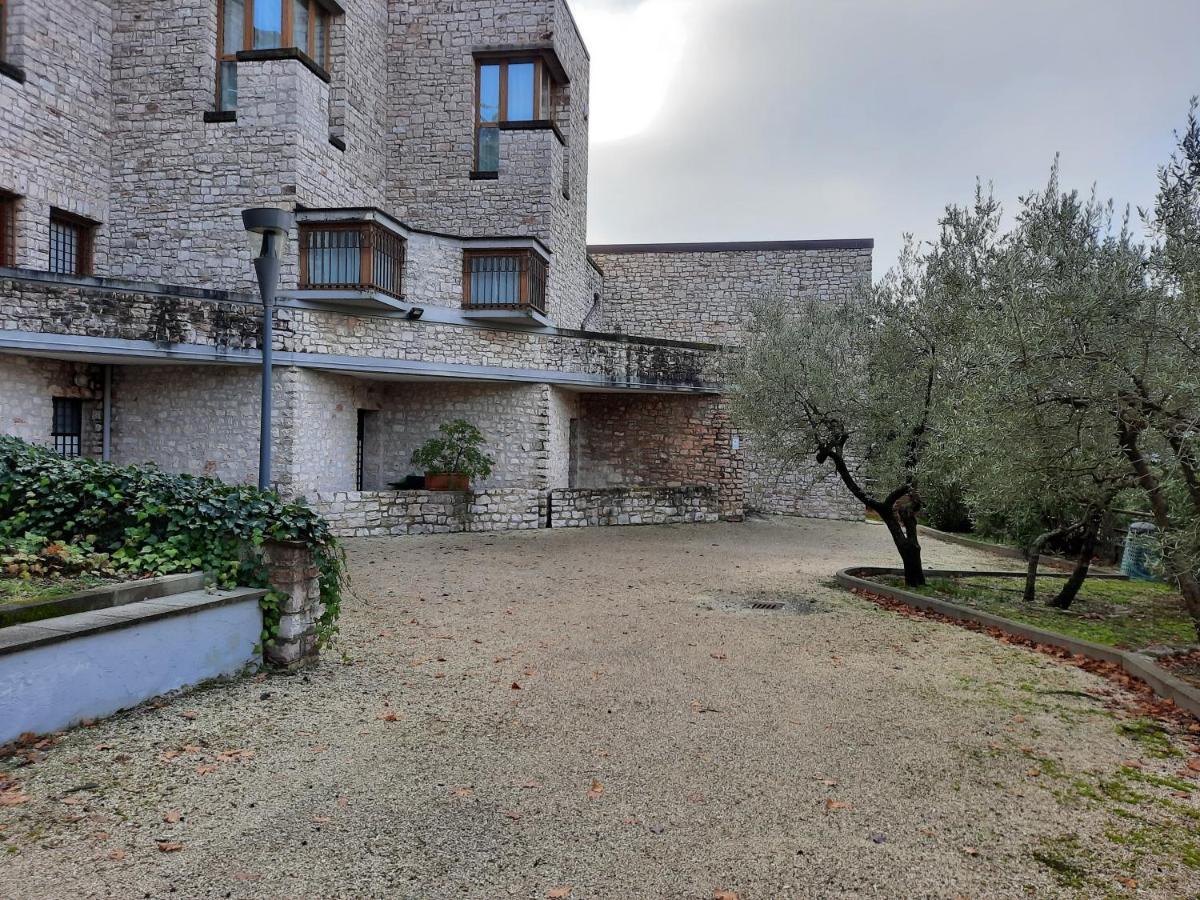 Affittacamere Santa Maria Di Betlem Foligno Exterior photo